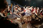 29.07.2003 ZYWIEC  XL TYDZIEN KULTURY BESKIDZKIEJ TKB AMFITEATR ESTRADA POD GROJCEM <br>XXXIV FESTIWAL FOLKLORU GORALI POLSKICH CZWARTY DZIEN PRZESLUCHAN<br>N/Z ZESPOL ZIEMIA ZYWIECKA - Reprezentacyjny Folklorystyczny Zespó³ Miasta ¯ywca<br>&quotZiemia ¯ywiecka" dzia³a od 1971 roku. Jest zdobywc¹ wielu znacz¹cych nagród, m. in. trzykrotnie Z³otego Serca ¯ywieckiego Festiwalu Folkloru Górali Polskich (1980, 1986, 1993) i dwukrotnie Z³otej Ciupagi Miêdzynarodowego Festiwalu Folkloru Ziem Górskich w Zakopanem (1981, 1995). Zespó³ zosta³ tak¿e uhonorowany Nagrod¹ im. Oskara Kolberga za wybitne zas³ugi w kultywowaniu i popularyzowaniu kultury ludowej. W maju bie¿¹cego roku otrzyma³ Grand Prix IV Ogólnopolskiego Festiwalu Zespo³ów Folklorystycznych im. Micha³a Kosiñskiego w Stalowej Woli.           <br>Podczas Festiwalu Folkloru Górali Polskich &quotZiemia ¯ywiecka" zaprezentuje widowisko pn. &quotPo jarmaku u Kabana" wywodz¹ce siê z tradycji górali i mieszczan ¿ywieckich, a zwi¹zane z ¿ywieckimi jarmarkami i zabawami w karczmie. Obok tradycyjnej kapeli góralskiej w widowisku uczestniczy tak¿e kapela mieszczañska<br><br>plyta nr 4